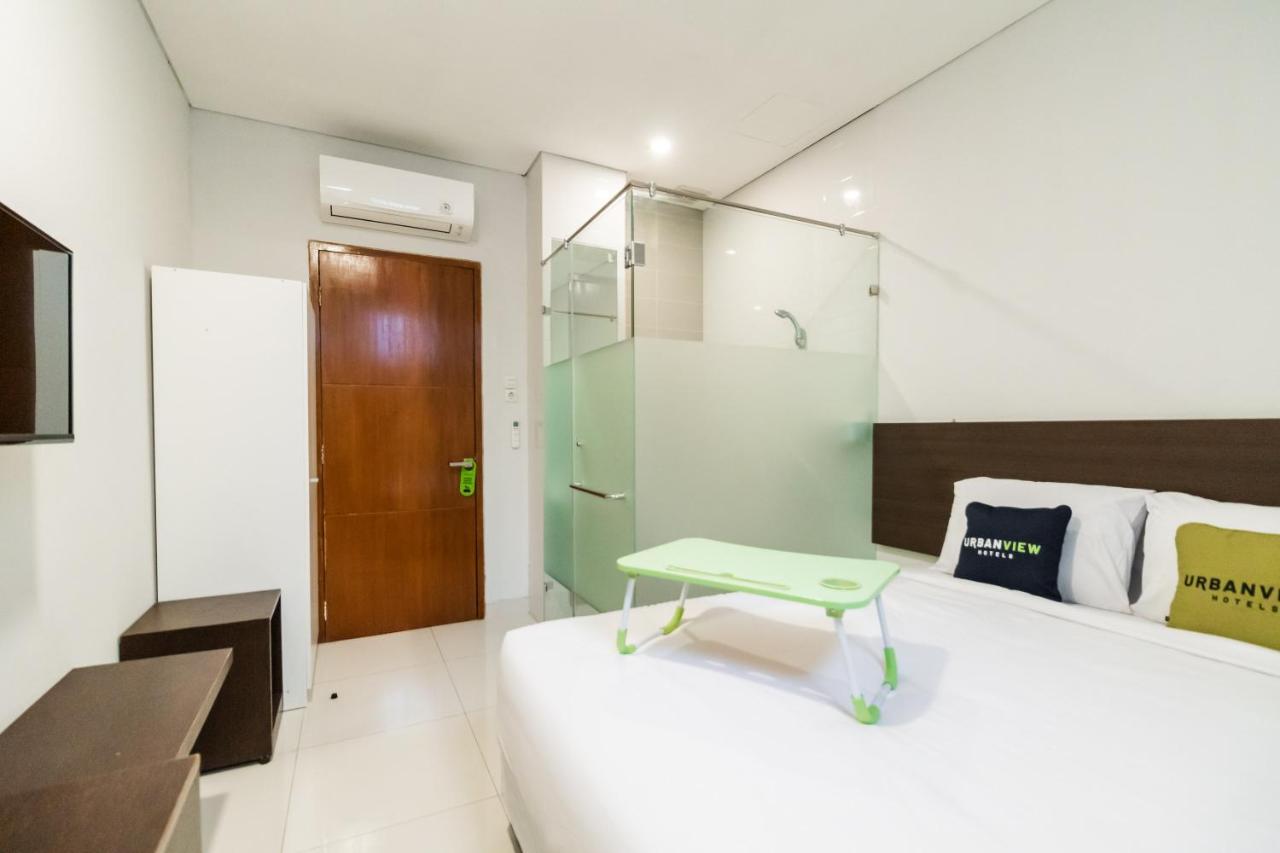 Urbanview Hotel Casa Kota Mangga Besar Jakarta Kültér fotó