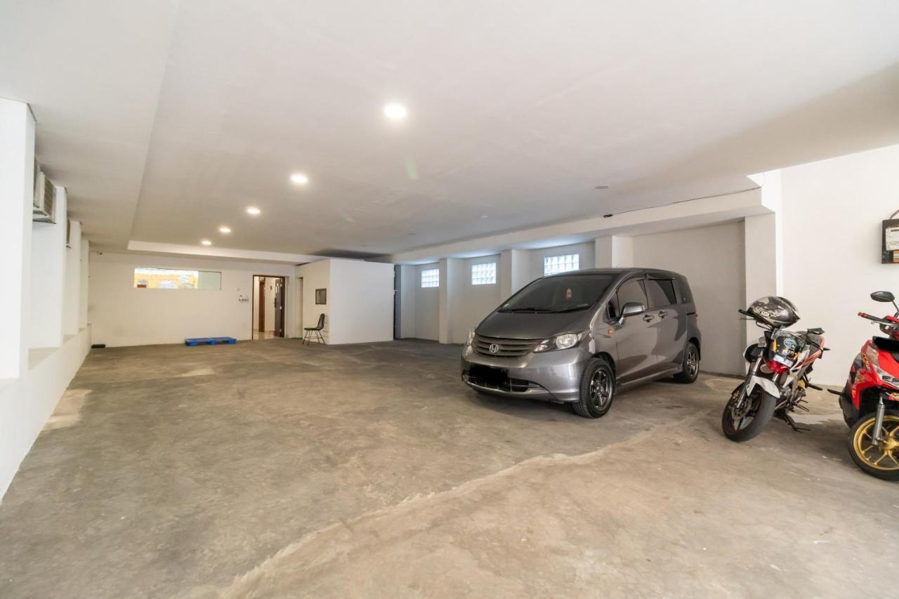 Urbanview Hotel Casa Kota Mangga Besar Jakarta Kültér fotó